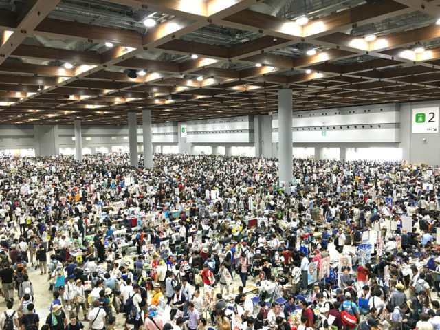 「コミケ96」に73万人が来場、藤商事がブース出展 『遊技日本』