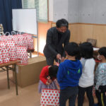 広島県遊協青年部会が児童養護施設をクリスマス慰問