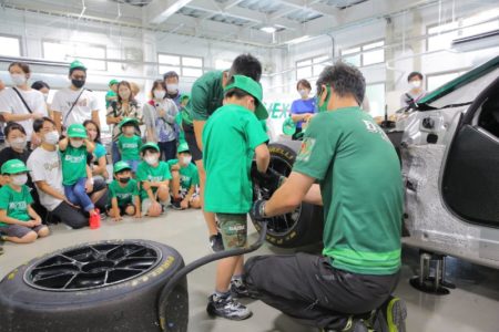 2022 Kids Racing Garage Experience & Tour Hosted by D’station Racing(1)