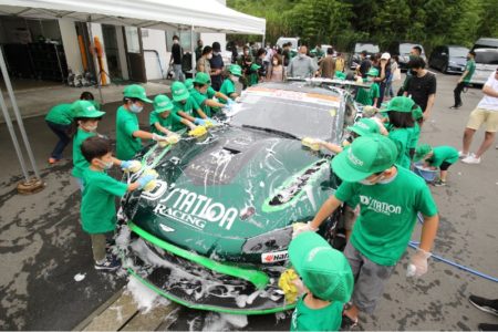 2022 Kids Racing Garage Experience & Tour Hosted by D’station Racing(4)