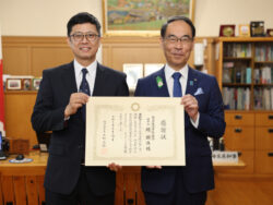埼遊協、NPO基金への長年寄付で知事感謝状を受賞