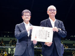 左から 山下副局長、佐藤専務理事